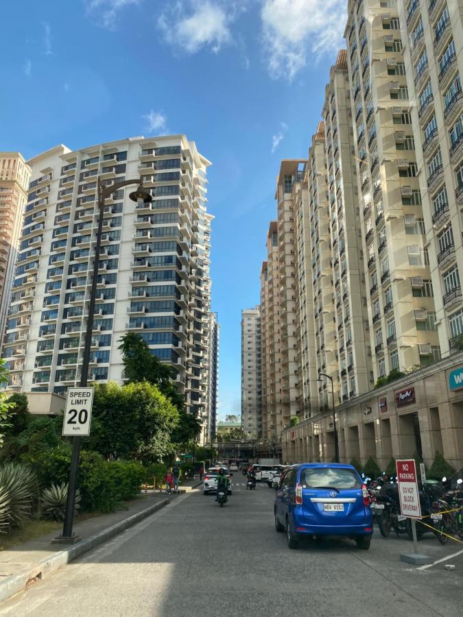Spacious Condo In Venice Luxury Residences Taguig Exteriör bild