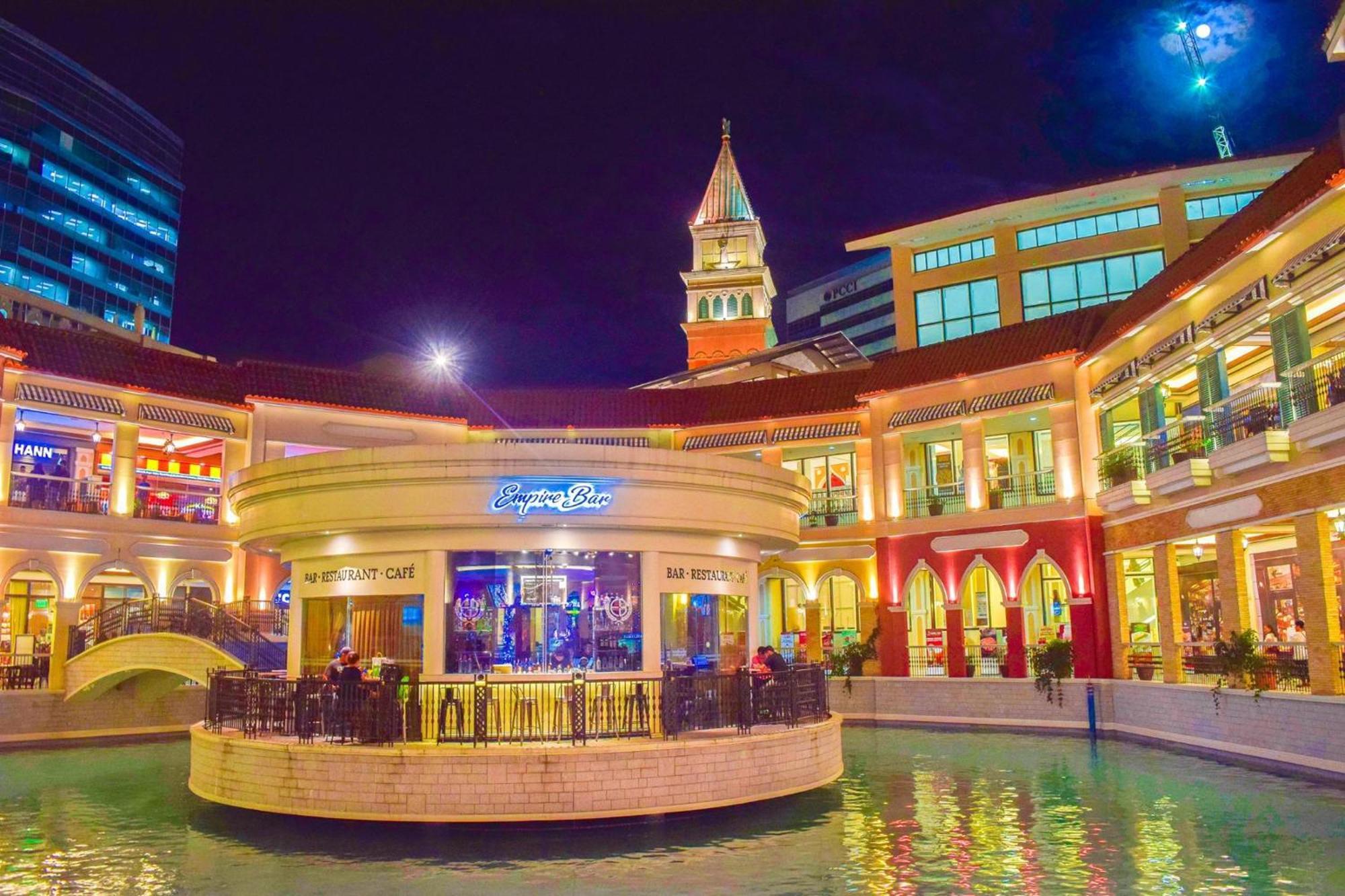 Spacious Condo In Venice Luxury Residences Taguig Exteriör bild
